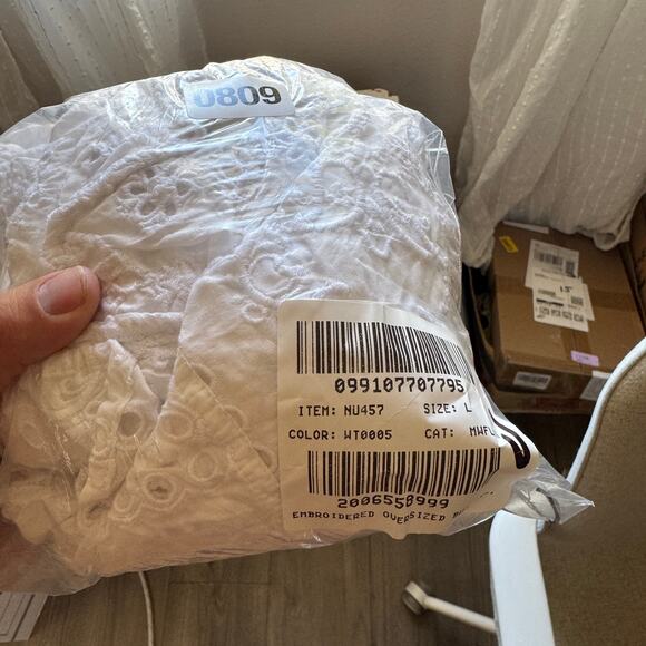 Madewell Embroidered Oversized Button-Up Shirt Womens L White Eyelet Long Sleeve - Picture 8 of 8